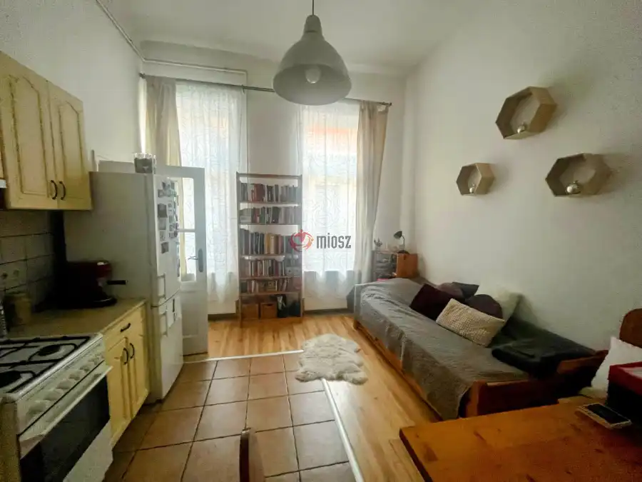 eladó téglalakás, Budapest, VIII. kerület