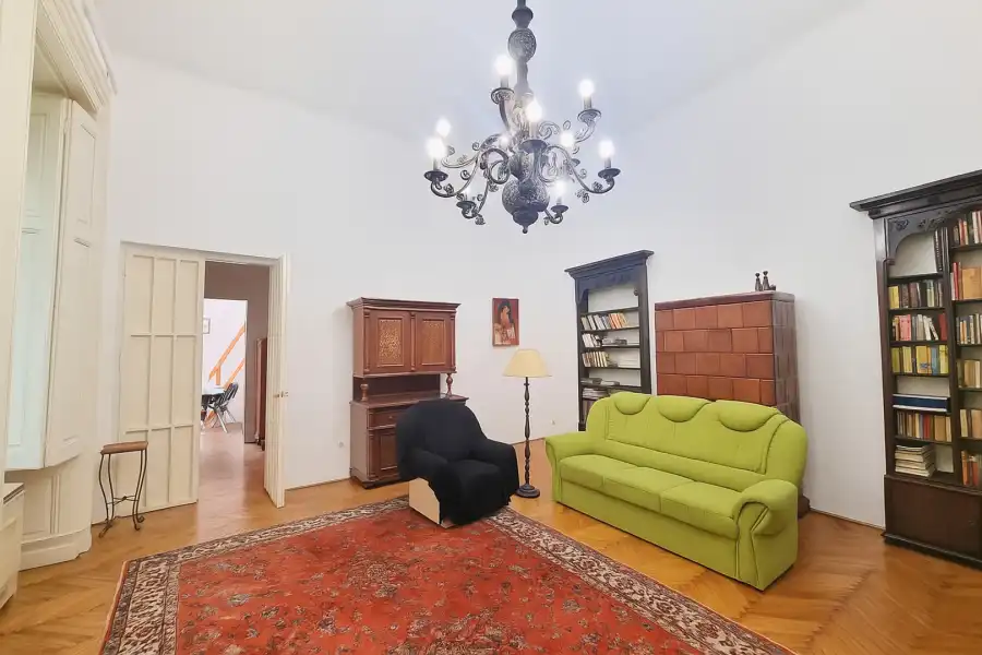 eladó téglalakás, Budapest, VIII. kerület
