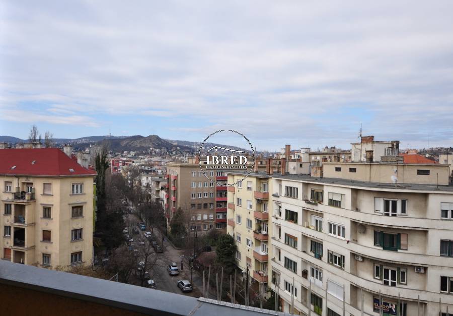 eladó téglalakás, Budapest, XI. kerület