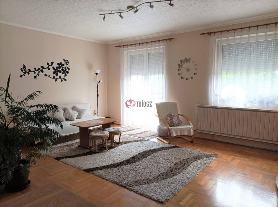 eladó téglalakás, Budapest, XVIII. kerület