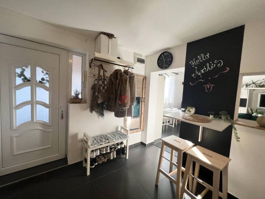 eladó téglalakás, Budapest, XX. kerület