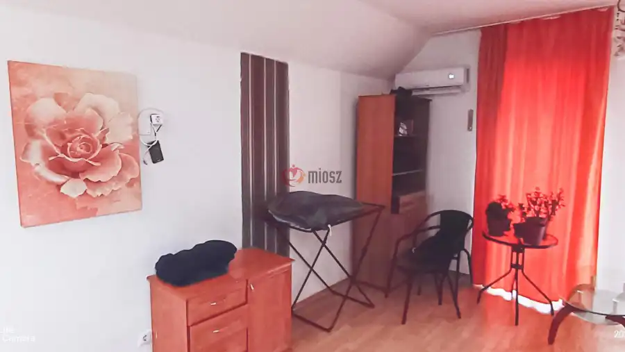 eladó téglalakás, Komárom