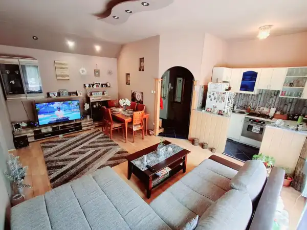 Eladó téglalakás, Komárom 3 szoba 73 m² 46.99 M Ft