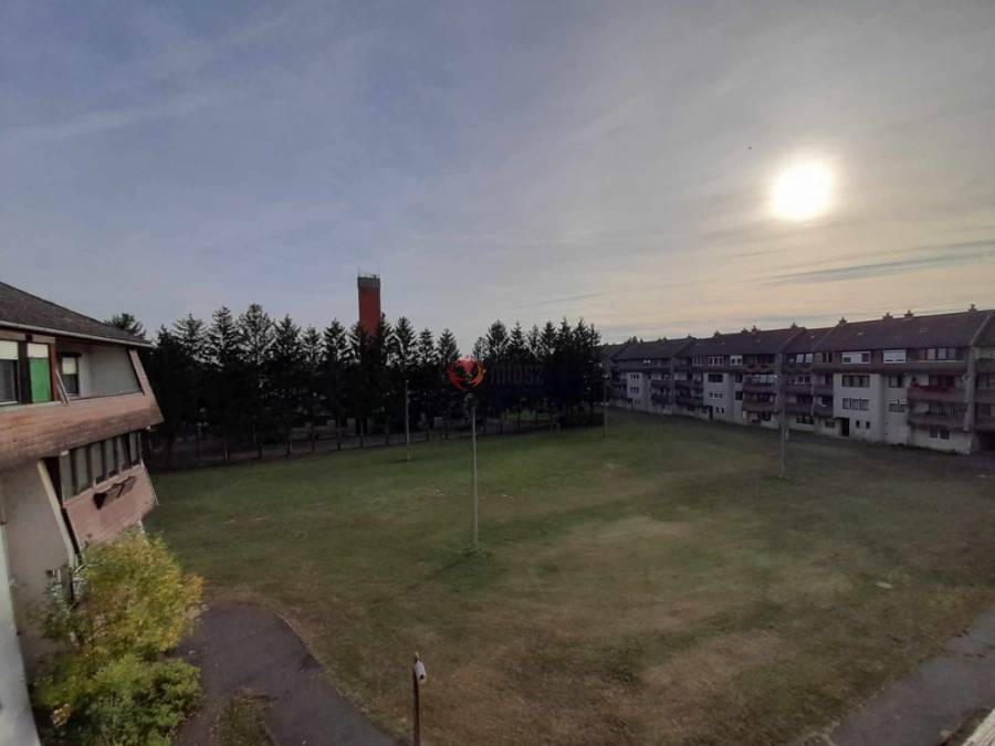 eladó téglalakás, Körmend