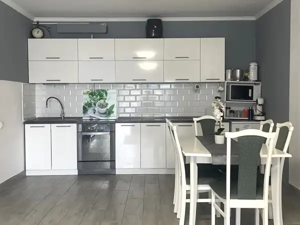 Eladó téglalakás, Nyíregyháza 4 szoba 83 m² 72.9 M Ft Eladó téglalakás, Nyíregyháza 4 szoba 83 m² 72.9 M Ft