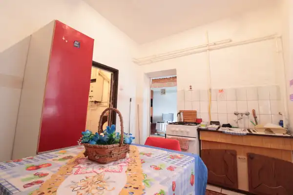 Eladó téglalakás, Orosháza 2 szoba 17.5 M Ft