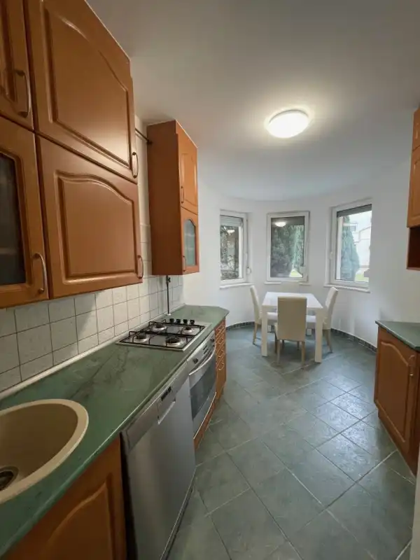 Eladó téglalakás, Szeged 2 szoba 63 m² 65.5 M Ft