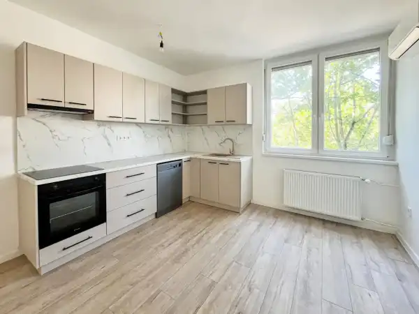 Eladó téglalakás, Tatabánya 2+1 szoba 57 m² 46.5 M Ft