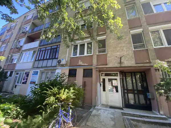 Eladó téglalakás, Tatabánya 2 szoba 55 m² 35 M Ft