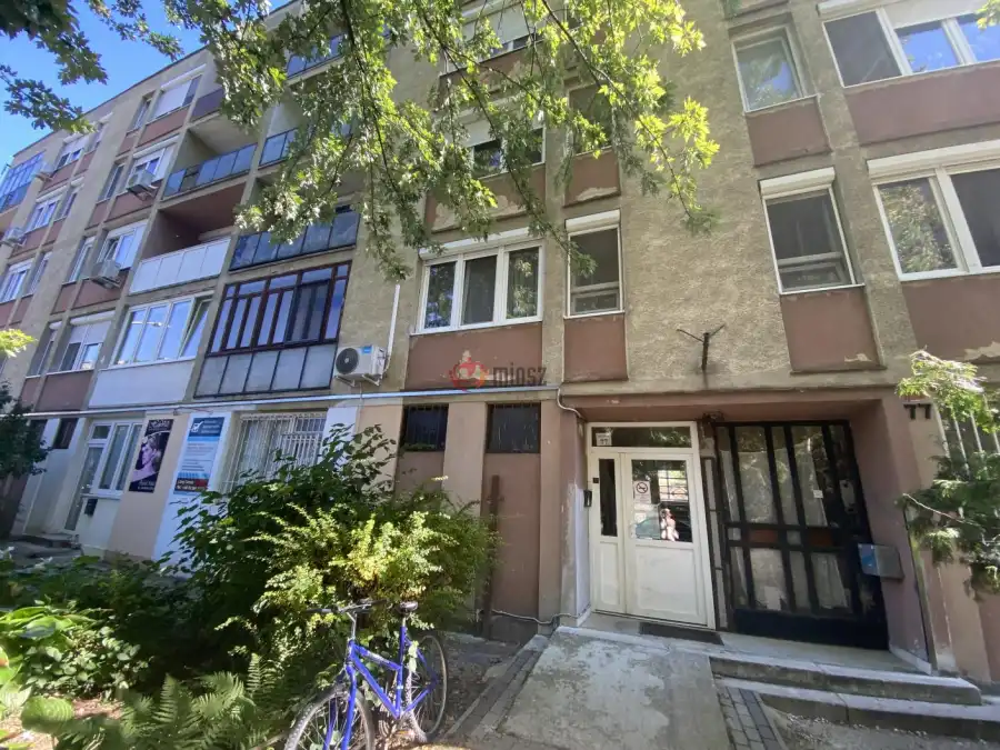 eladó téglalakás, Tatabánya