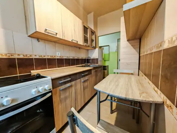 Eladó téglalakás, Tatabánya 1+1 szoba 43 m² 38.5 M Ft