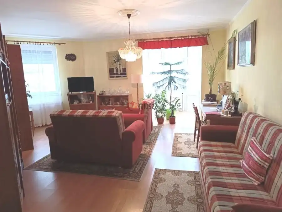 eladó téglalakás, Tatabánya