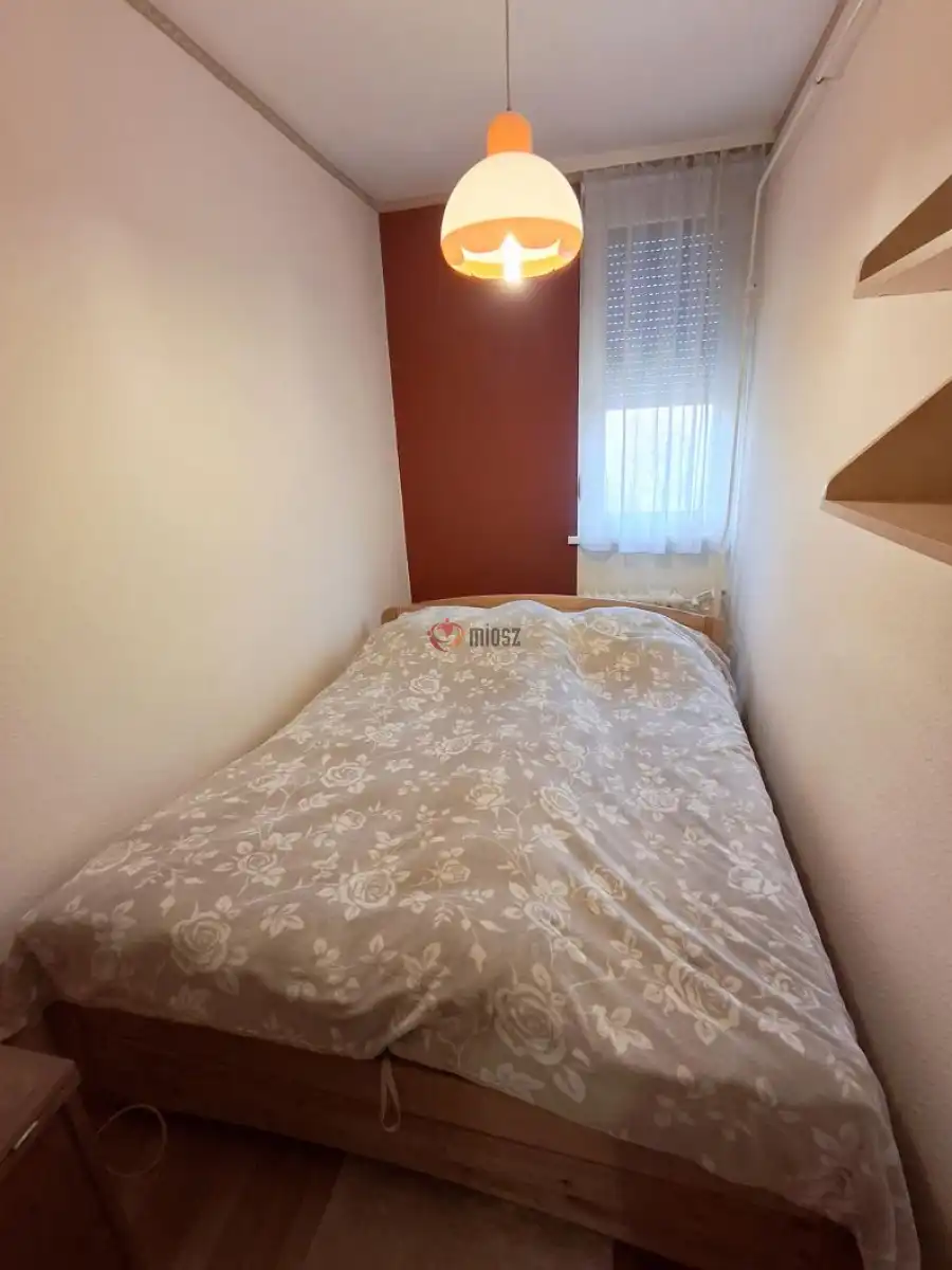 eladó téglalakás, Tatabánya