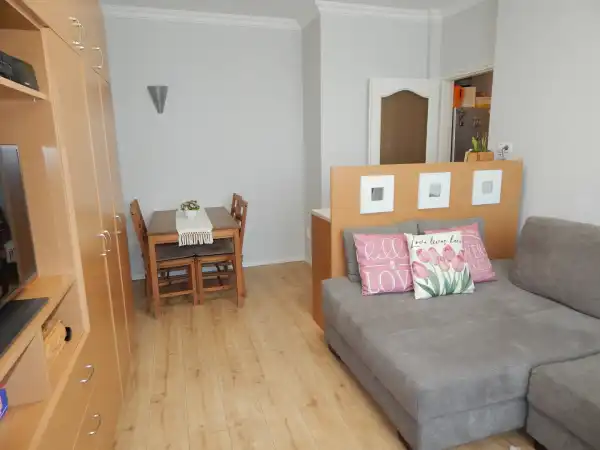 Eladó téglalakás, Tatabánya 1+1 szoba 37 m² 37.5 M Ft