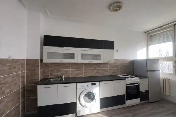 Eladó téglalakás, Tatabánya 2 szoba 50 m² 34.99 M Ft