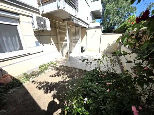 Eladó téglalakás, Veszprém 2 szoba 52 m² 53.9 M Ft