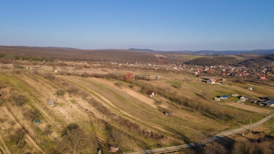 eladó  Üdülő, Kosd