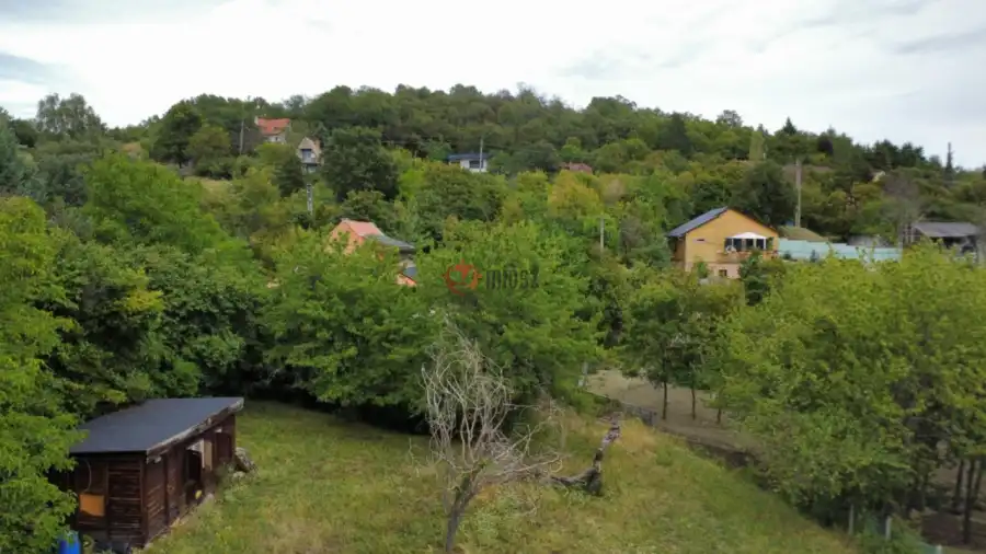 eladó  Üdülő, Szentendre
