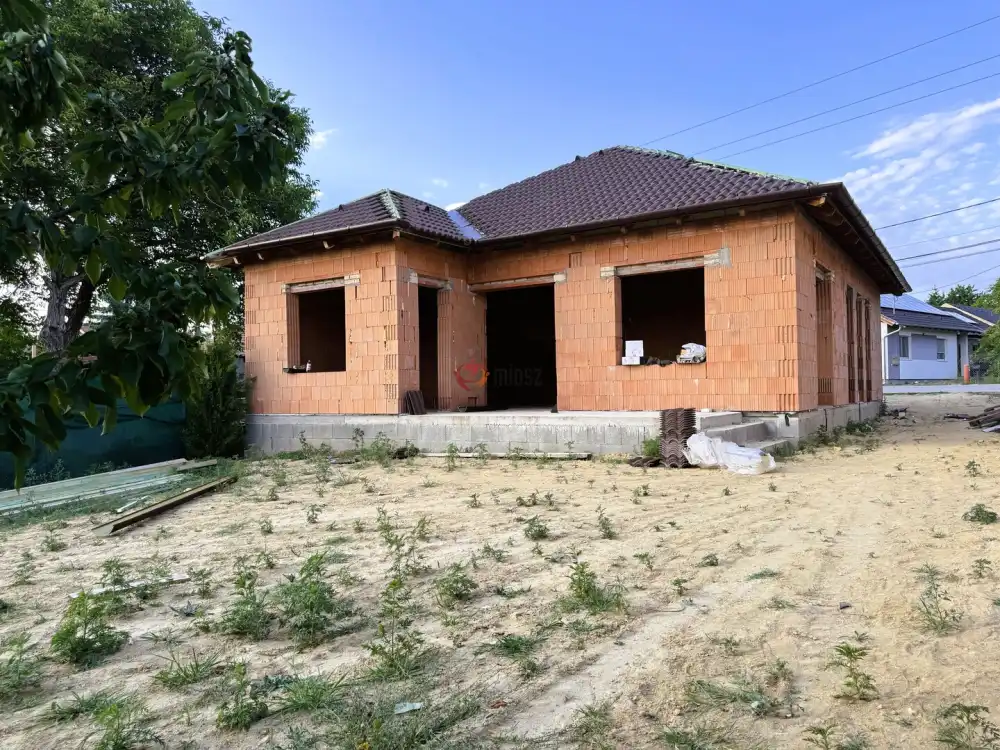 Pest megye - Erdőkertes