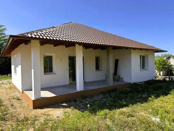 Eladó új építésű családi ház, Erdőkertes 5 szoba 113 m² 84.99 M Ft