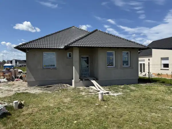 Eladó új építésű családi ház, Jászberény 4 szoba 95 m² 58.9 M Ft
