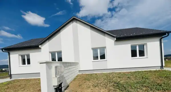 Eladó új építésű ikerház, Tarján 4 szoba 98 m² 97.6 M Ft