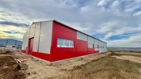 Eladó új építésű raktár, Tótvázsony 968 m² 300 M Ft