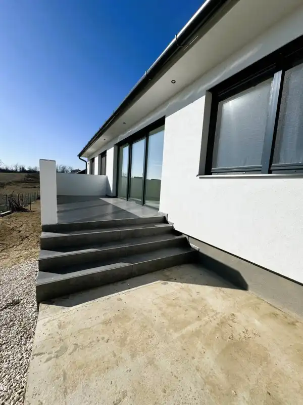 Eladó újépítésű családi ház, Kerepes 4 szoba 105 m² 87.9 M Ft