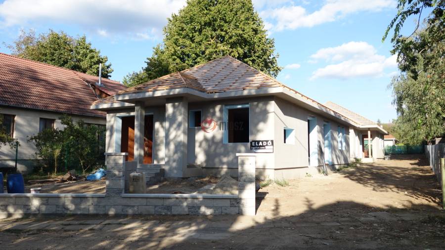 eladó újépítésű ikerház, Gödöllő