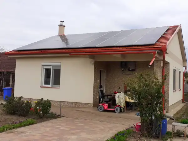 Eladó újszerű családi ház, Debrecen 1 szoba 56 m² 78.56 M Ft
