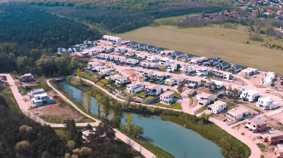 eladó újszerű családi ház, Mogyoród