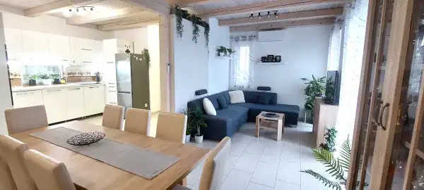 Eladó újszerű családi ház, Verőce 4 szoba 99 m² 109.9 M Ft