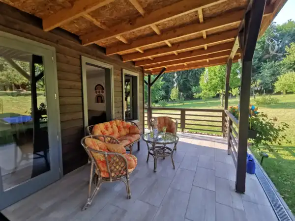 Eladó újszerű nyaraló, Gellénháza 1 szoba 35 m² 12.5 M Ft