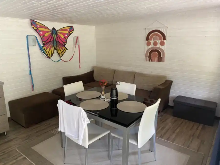 eladó újszerű nyaraló, Gellénháza