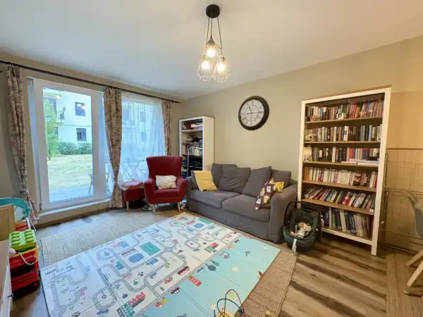 Eladó újszerű téglalakás, Budapest, IX. kerület 3 szoba 67 m² 112 M Ft