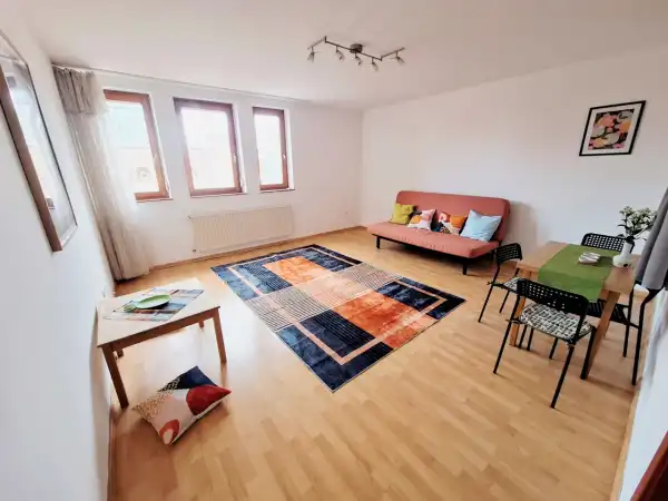 Eladó újszerű téglalakás, Budapest, IX. kerület 2 szoba 60 m² 99 M Ft