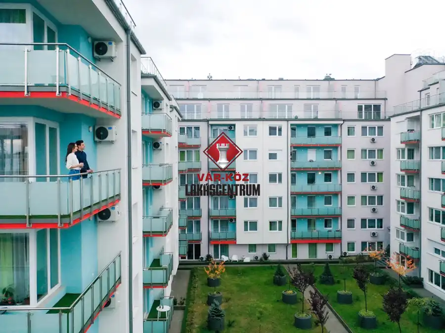 eladó újszerű téglalakás, Budapest, XIII. kerület