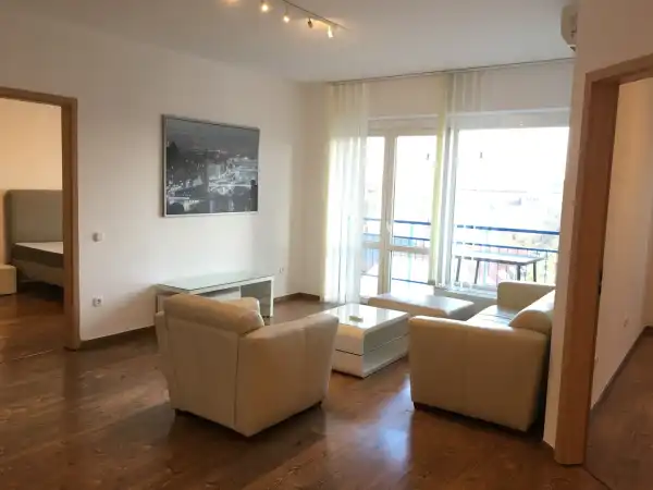 Eladó újszerű téglalakás, Budapest, XIV. kerület 3 szoba 80 m² 121.4 M Ft