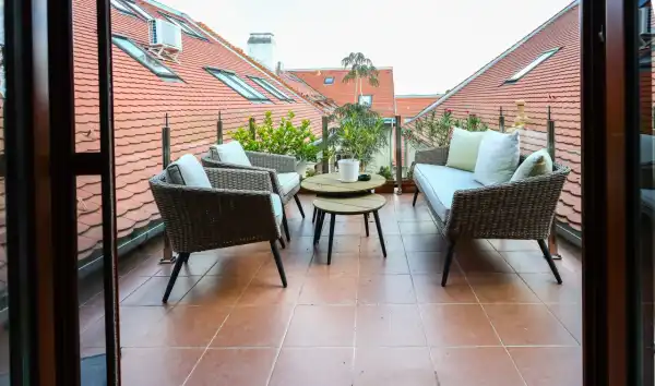 Eladó újszerű téglalakás, Győr 4 szoba 125 m² 155 M Ft