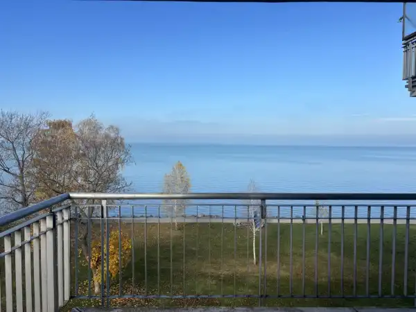 Eladó újszerű téglalakás, Siófok 2+1 szoba 68 m² 160 M Ft