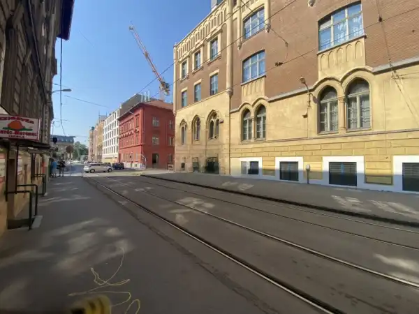 Eladó üzlet, Budapest, VIII. kerület 44 m² 21.9 M Ft