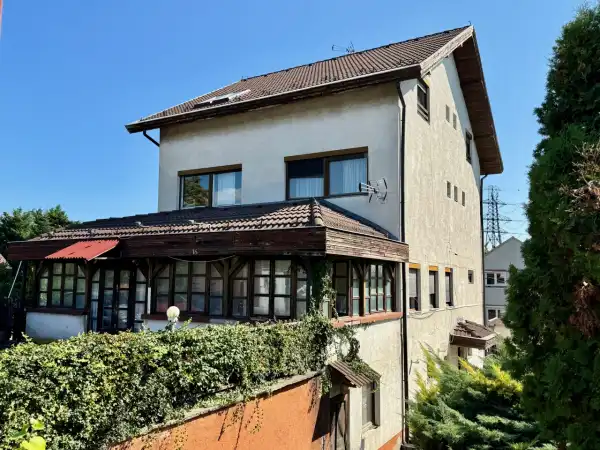 Eladó vendéglátás, Budapest, XXII. kerület 351 m² 190 M Ft