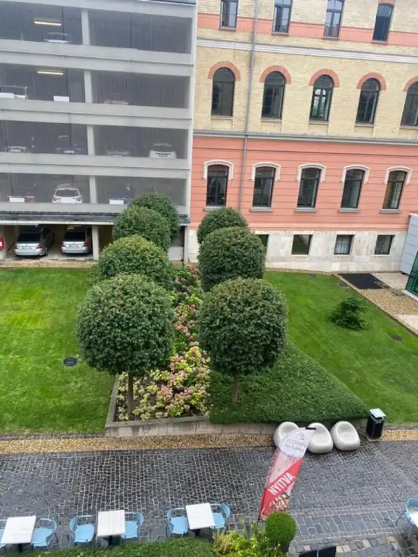 Kiadó iroda, Budapest, III. kerület 4 szoba 301 m² 1.8 M Ft/hó + Áfa