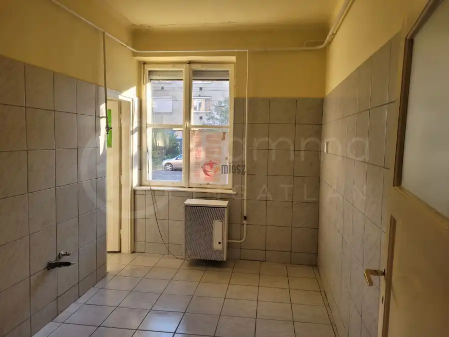 kiadó iroda, Miskolc