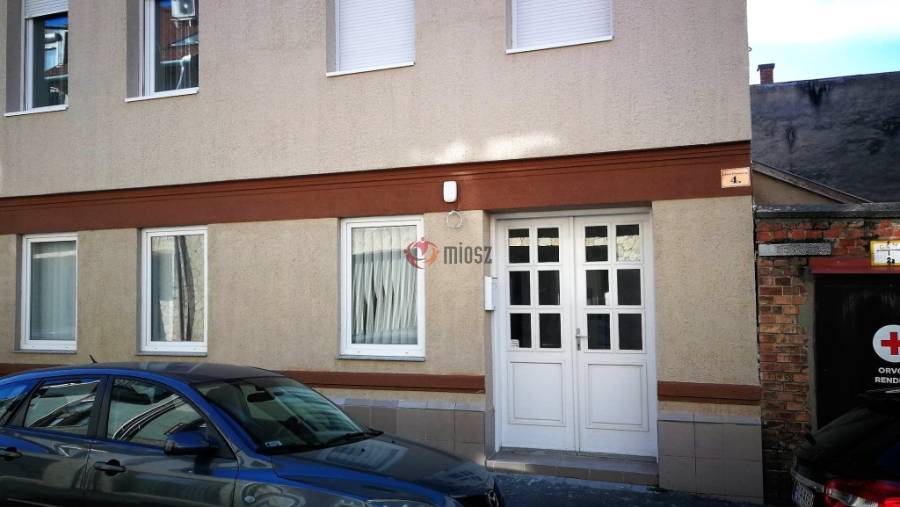 kiadó iroda, Pécs