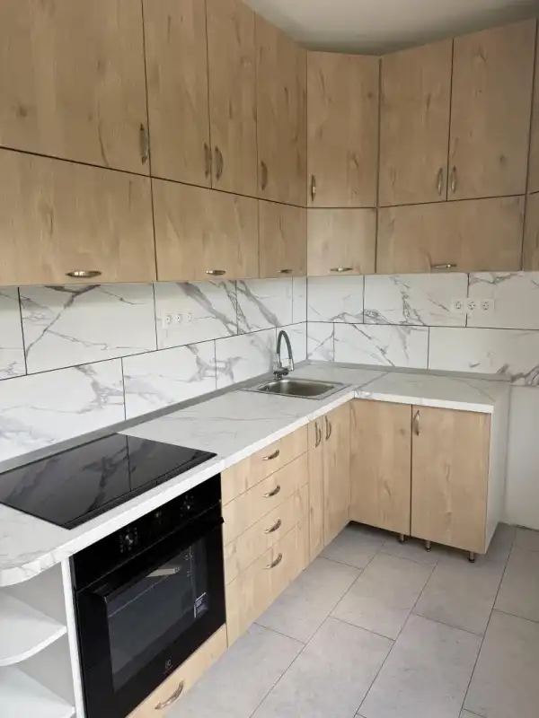 Kiadó panellakás, Komárom 2 szoba 50 m² 180 E Ft/hó