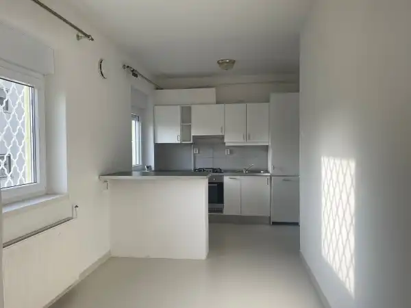 Kiadó téglalakás, Budapest, II. kerület 4 szoba 110 m² 524 E Ft/hó