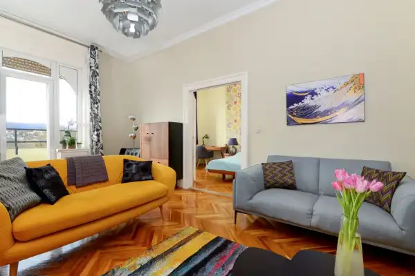 Kiadó téglalakás, Budapest, II. kerület 4 szoba 130 m² 850 E Ft/hó