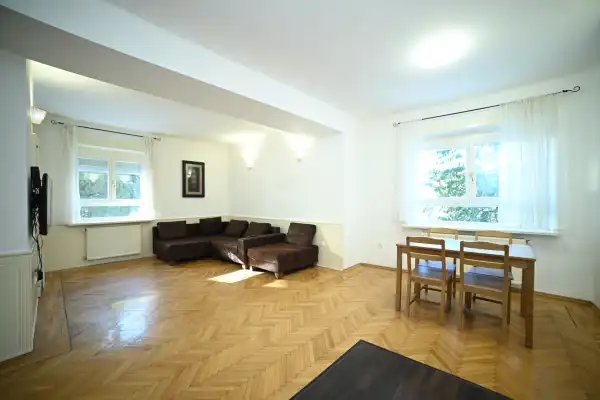 Kiadó téglalakás, Budapest, II. kerület 1+1 szoba 49 m² 250 E Ft/hó