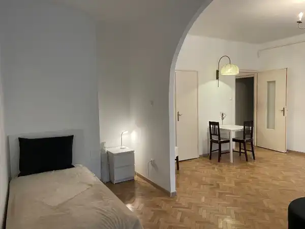 Kiadó téglalakás, Budapest, III. kerület 2 szoba 53 m² 240 E Ft/hó